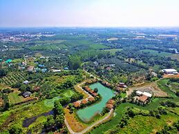 Pirom Lake And Resort