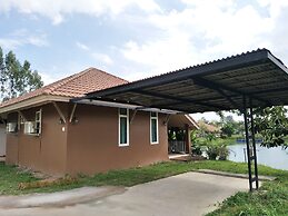 Pirom Lake And Resort