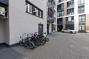 Central Art Studio H1