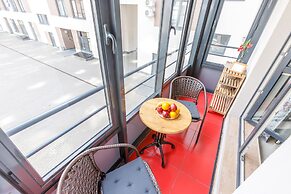 Central Art Studio H1