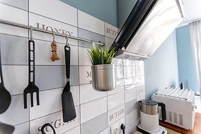 Central Art Studio H1