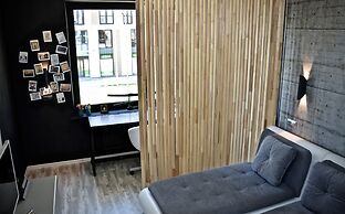 Central Art Studio H1