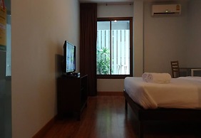 Mango Bedroom Inn