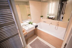 Luxury apartment River Diamond residence