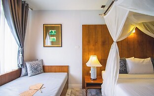 Villa Amphawa