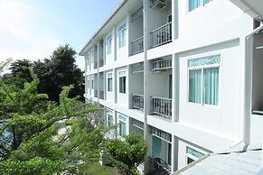 Villa Amphawa