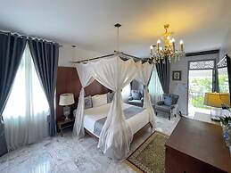 Villa Amphawa