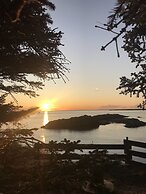 Private and peaceful one room apartments