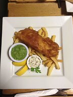 The Bear on the Square