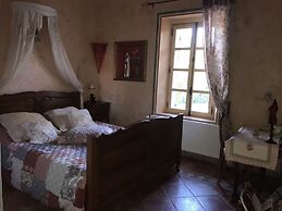 Le Mazet De La Dame