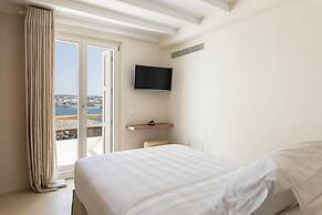 Villa Veneta at Ornos Sea View