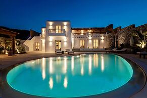 Villa Veneta at Ornos Sea View