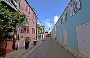Historic Apt in Heart of Christiansted