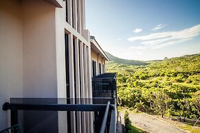 Siangge Chuanfan Rock Resort