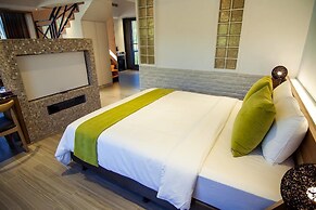 Siangge Chuanfan Rock Resort