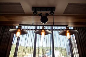 Siangge Chuanfan Rock Resort