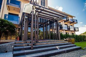 Siangge Chuanfan Rock Resort