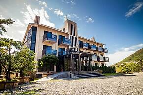 Siangge Chuanfan Rock Resort