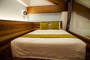 Siangge Chuanfan Rock Resort