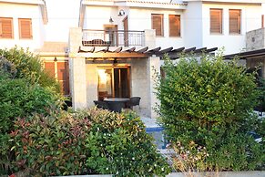 Angelos Junior Villa with pool HG22