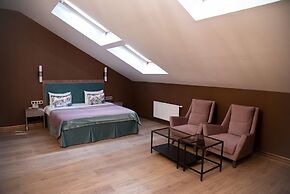 Port Comfort on Ligovskiy