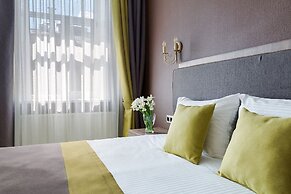 Port Comfort on Ligovskiy