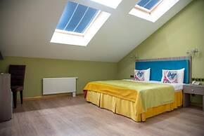 Port Comfort on Ligovskiy