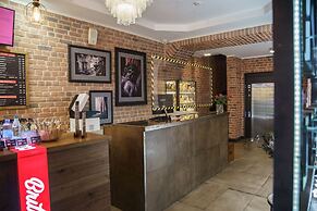 Port Comfort on Ligovskiy