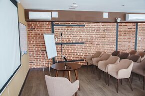 Port Comfort on Ligovskiy