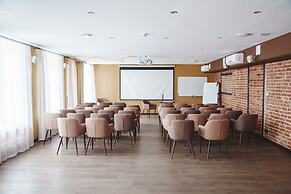 Port Comfort on Ligovskiy