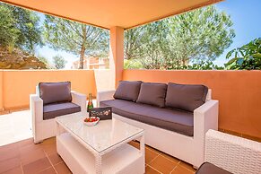 Luxurious and Spacious, 3 bedroom apartment ZA16