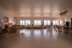 Sandhi House - Yoga & Wellness