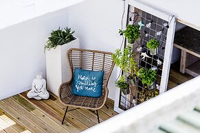 Sandhi House - Yoga & Wellness