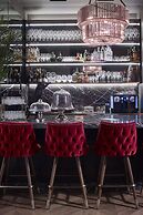 Hotel Collect – Adults Only