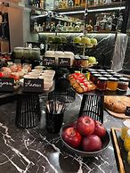 Hotel Collect – Adults Only