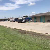 Trend Motel and RV Park