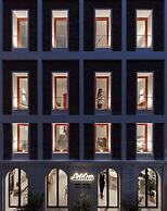 Leiden Homestay & Cafe