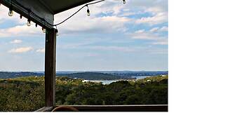 Equinox Inn at Canyon Lake