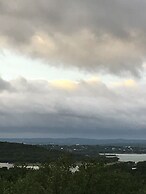 Equinox Inn at Canyon Lake