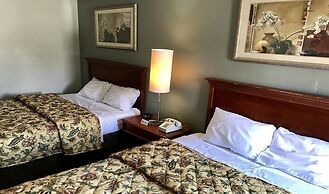 Palace Inn & Suites - Newport News/Jefferson Ave