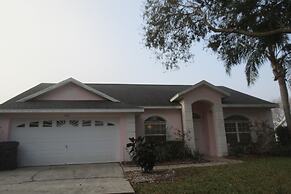 Kissimmee Maingate Pool Homes by SOVH