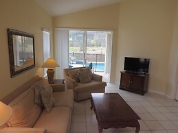 Kissimmee Maingate Pool Homes by SOVH