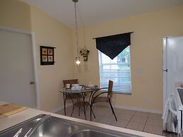 Kissimmee Maingate Pool Homes by SOVH