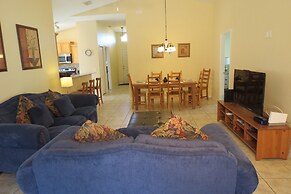 Kissimmee Maingate Pool Homes by SOVH