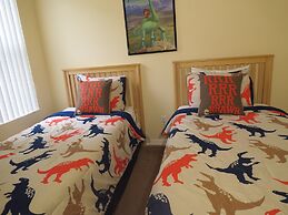 Kissimmee Maingate Pool Homes by SOVH