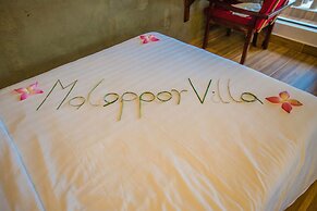 Moloppor Villa