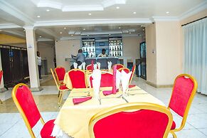 Royal Crest Hotel & Suites