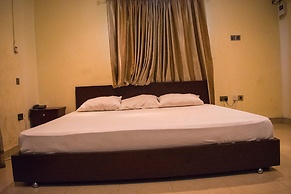 Taverna Guest House