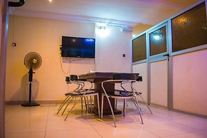 Taverna Guest House