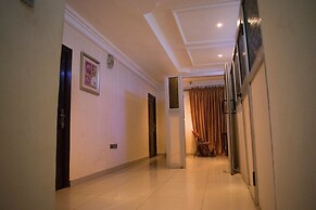 Taverna Guest House